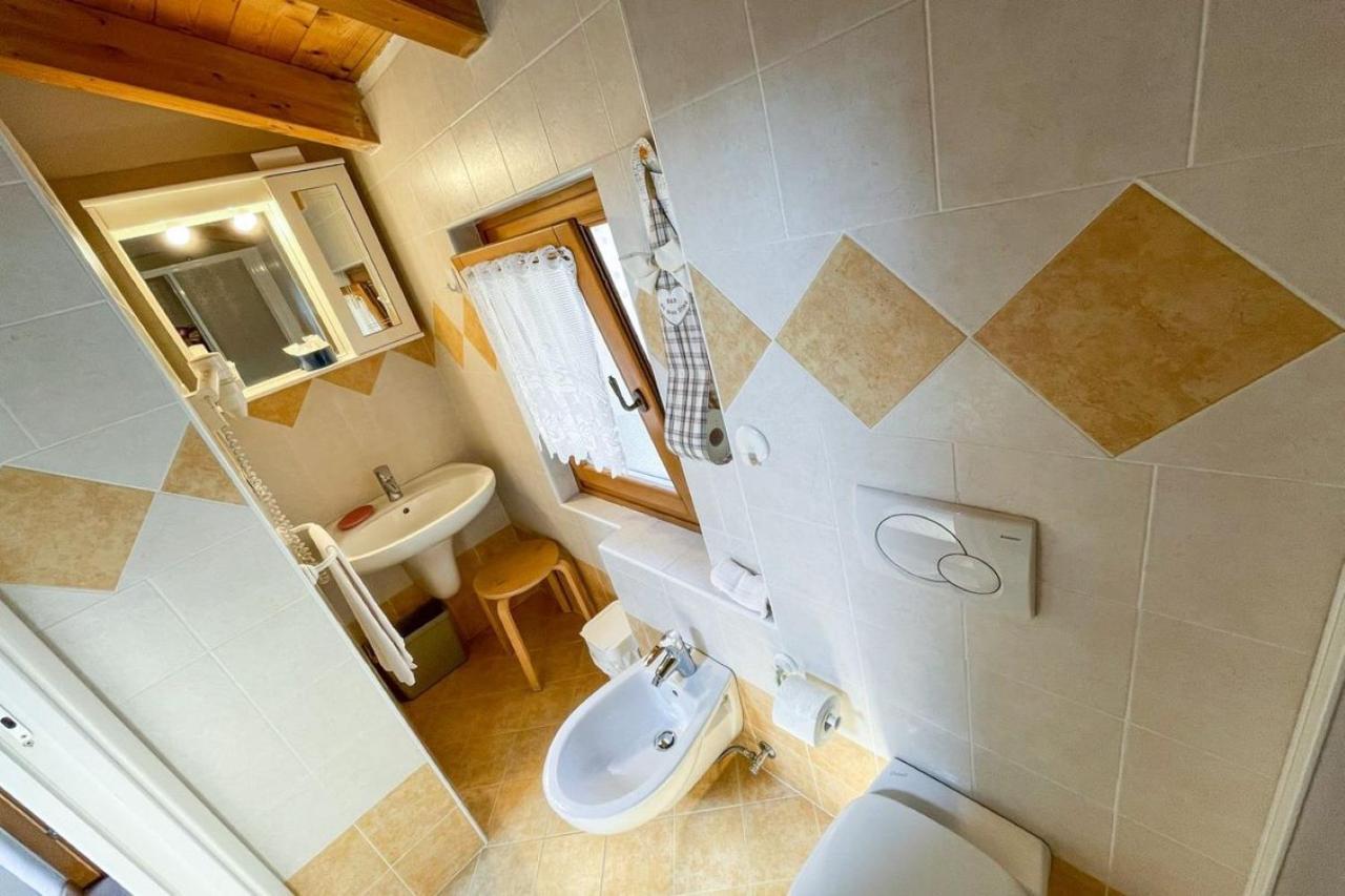 Room & Breakfast Ca Mea Dina Bezzecca Luaran gambar