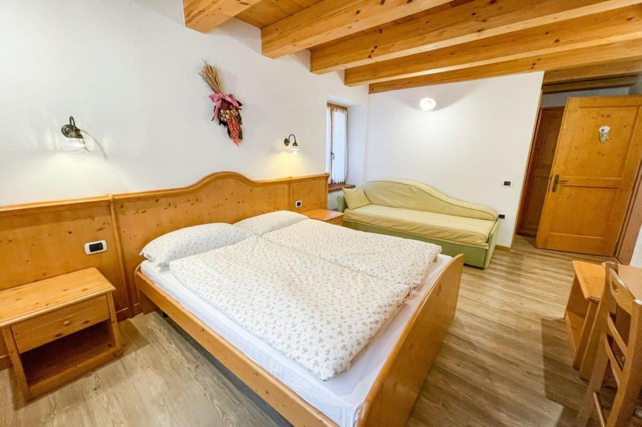 Room & Breakfast Ca Mea Dina Bezzecca Luaran gambar