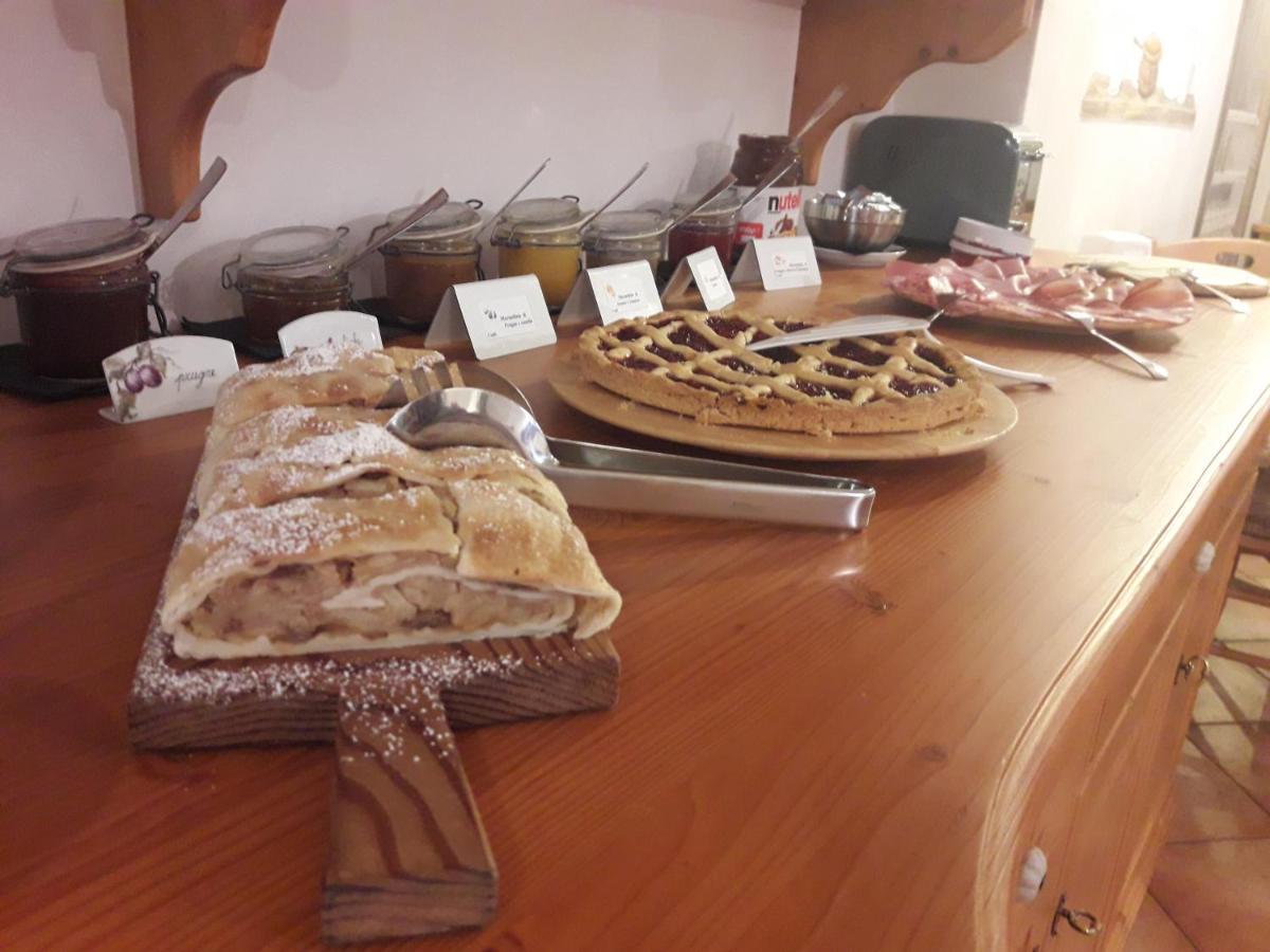 Room & Breakfast Ca Mea Dina Bezzecca Luaran gambar